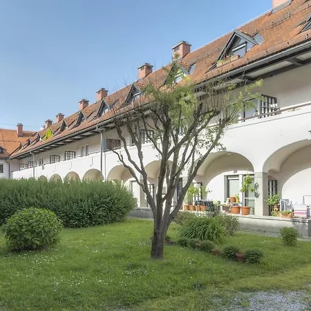 Fine Ziherlova * Ljubljana