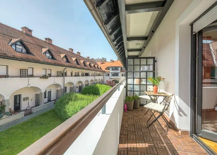Fine Ziherlova Apartman Ljubljana